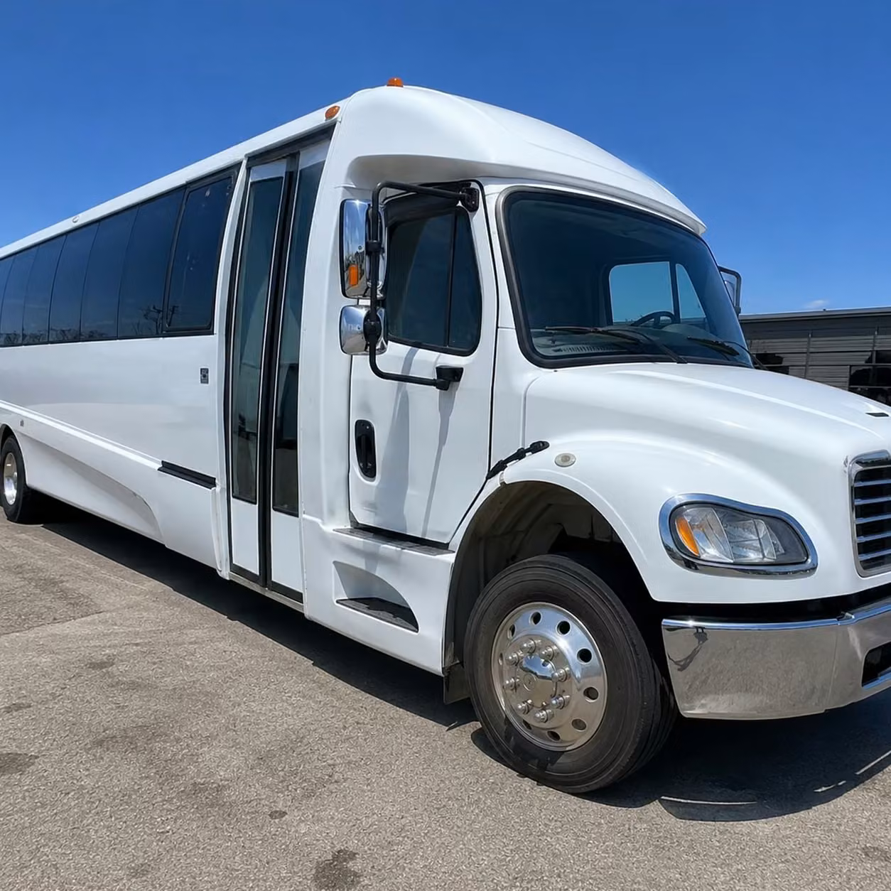 15 passenger minibus